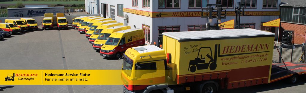Unsere Service-Flotte, alle Service-Bullis und der LKW